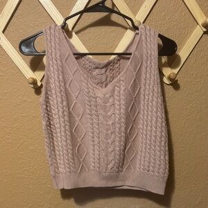 Cable Knit Sleeveless Sweater Vest